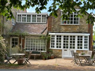 Apartment above Samantha Dadd Art Studio - in the Cotswolds - Tewkesbury - 7