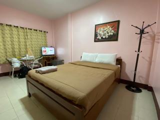 โพธิ์ทองริมทุ่ง Pothong Rimtung Hotel - Fang - 6