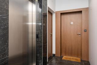 Solaris Voyage Apartment by BookingHost - Warsaw - 6