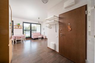 Solaris Voyage Apartment by BookingHost - Warsaw - 1
