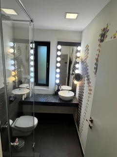 Eloom Hotel - 4