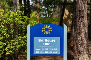 Ponderosa Resort Condo for 6 - Bend - 6
