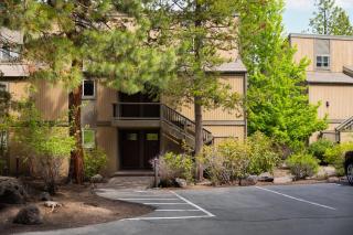 Ponderosa Resort Condo for 6 - Bend - 5