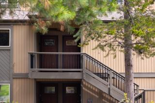 Ponderosa Resort Condo for 6 - Bend - 4