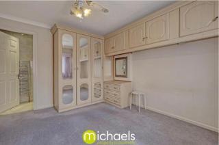 For Contractors, businesses, families - next to Colchester Royal Grammar School - Lexden - 1