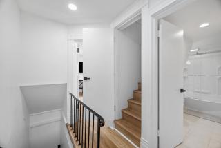 Pittsburgh Millvale Modern 4 Bedroom Apartment with Parking - - 4