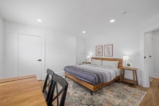 Pittsburgh Millvale Modern 4 Bedroom Apartment with Parking - - 2