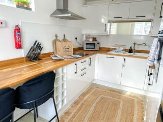 Dog friendly beach house with hot tub - Winterton on Sea - Winterton-on-Sea - 7