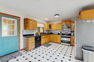 Hilltop Serenity - Bridgton - 3