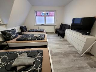 Schwarzwald Lodge - NEU renoviert - grosses Maisonette-Apartment - Villingen-Schwenningen - 9