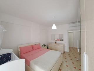 Cozy Apartment by the sea with terrace - Vlorë - 4