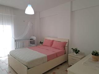 Cozy Apartment by the sea with terrace - Vlorë - 1