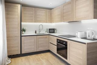 Bright Apartments Near Farnham Castle by StayStayStay - Farnham - 9