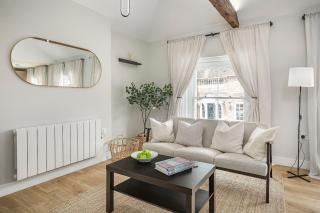 Bright Apartments Near Farnham Castle by StayStayStay - Farnham - 5