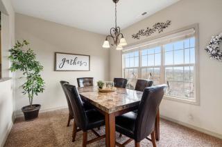The Gathering Place - Minutes to 61-Acre Theme Park - Branson West - 7