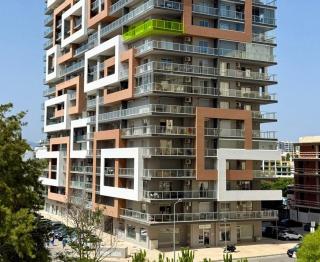 McRamé Design Apt Sea View, Beachfront, Swimming Pool, 2BDR, 2BAR, 6 pax, Praia da Rocha - 0