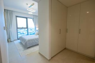 Maison Privee - Urban & Elegant Stay Just Steps from Burj Khalifa - 4