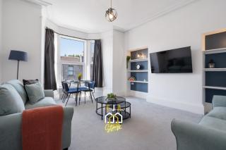 Calsayseat Stay - SJA Stays - Modern 2 Bed Apartment - Aberdeen - 3