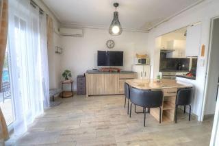 Grand studio sur le port de Golfe Juan - Vallauris - 8