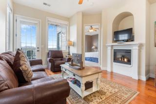 Sunset Retreat - 3 Min from Silver Dollar - Branson - 2