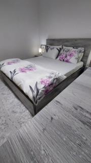 TIRANA HOSPITALITY Edas Place - 8