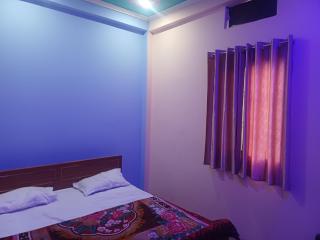 Tridev paying guest house - Varanasi - 9