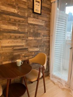 Prince Edward, 1 mins dining & transportation - 3