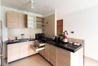 Cozy, Upscale 1 bhk Apt near BKC - Mumbai - 9