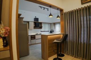 Teak and Lake Homestay - Thekkady - 3