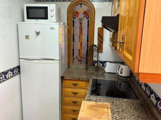 Beachside Two-Bedroom Apartment - Guardamar del Segura - 1