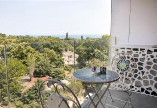 Stylish City Living by the Sea - 2BR Flat in Varna by Flat Mаnаger - Varna City - 5