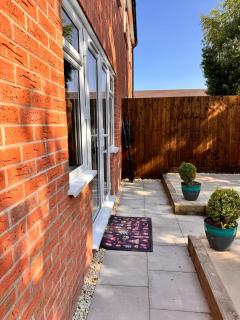 Contemporary 3 bedroom home - Market Drayton - 2