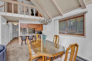 Liambear's Den - Lake Ariel - 2