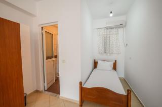 Athina Rooms - Himarë - 2
