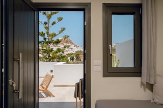 Sohoro Olive - Chora, Ios - 3