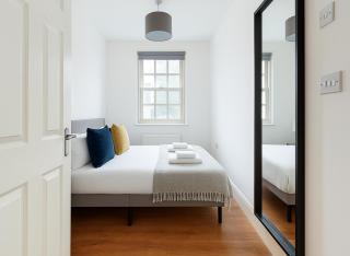 Chic 2-Bedroom Flat in Haggerston - London - 4