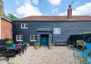 Beautifully converted Hayloft sleeping 4 - 5 miles to beach - Dilham - 9
