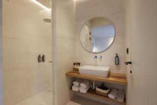 Stitch&Stone Suites - Gjirokastër - 9