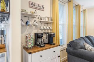 Wild Air Getaway - For 12 - Millville - 2