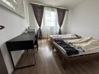 2 bedroom, 10 mins from center, top floor, balcony with view, high-speed Internet, coffee - Praga - 9