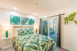 Great Escape-5 by Sun Palace Vacations - Fort Myers Beach - 1