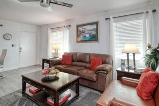 Park Shore Suite 9 - Madeira Beach! - St. Pete Beach - 8