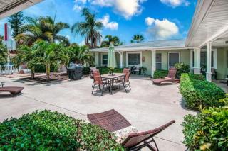 Park Shore Suite 9 - Madeira Beach! - St. Pete Beach - 5