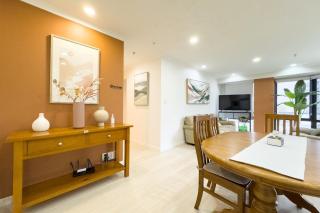 Two bedrooms Condo with Skytower View - Auckland - 7