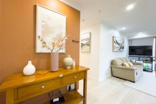 Two bedrooms Condo with Skytower View - Auckland - 5