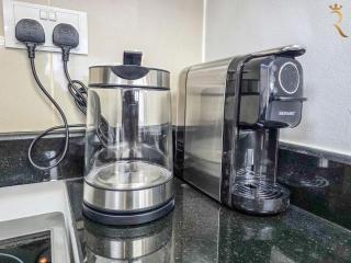 Modern Escape 1BR Home in Al Reef Downtown - Abu Dhabi - 4