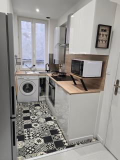 Logement entier 35m2 avec wifi - 2chambres - rénové - hypercentre Foix - 9