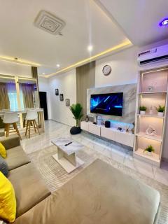 Brand New 2 - Bedroom Apartment - Lekki - 4