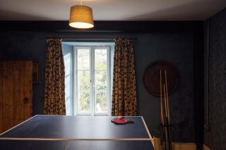 Farmhouse Charm with Modern Style in Pembrokeshire - Nolton - 4