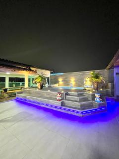 Cobertura com Piscina, Sauna e Churrasqueira - 8